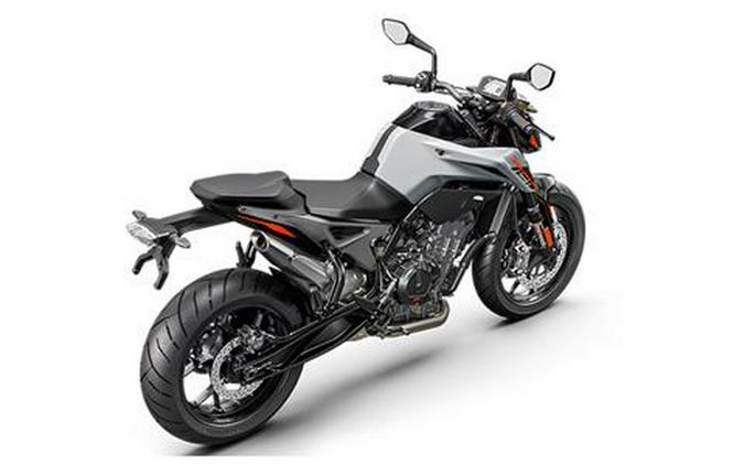 2023 KTM 790 Duke