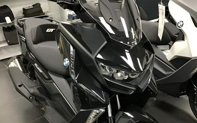 2024 BMW C 400 GT Triple Black