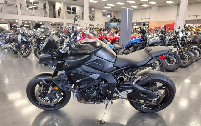 2020 Yamaha MT-10