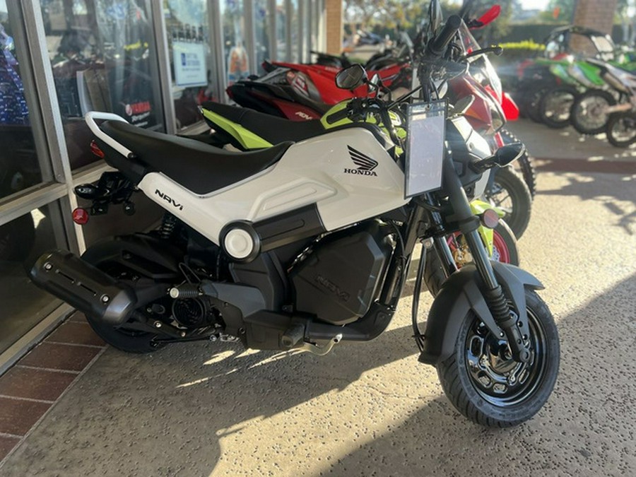 2025 Honda Navi White