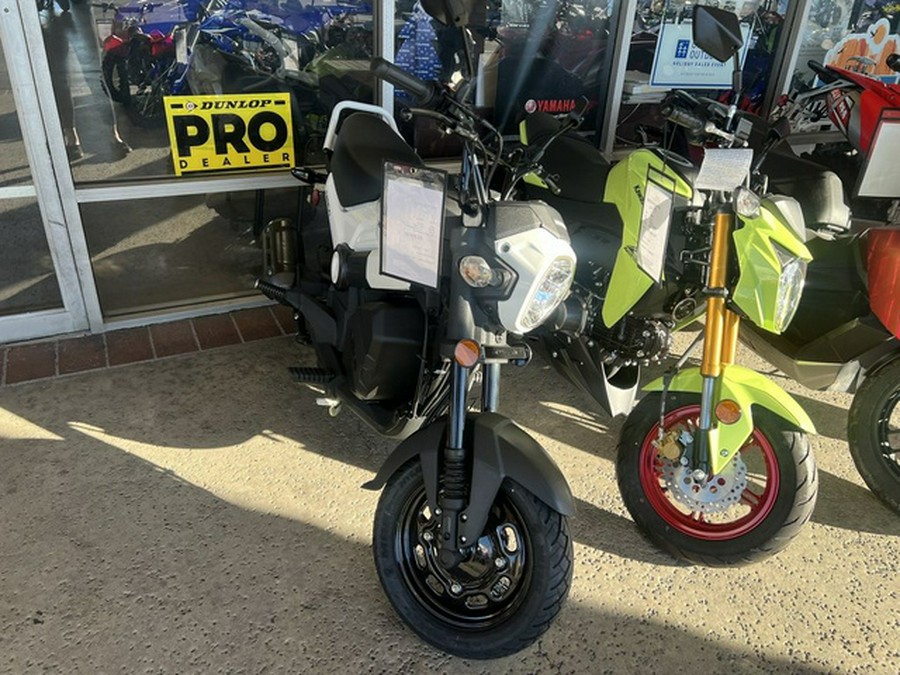 2025 Honda Navi White
