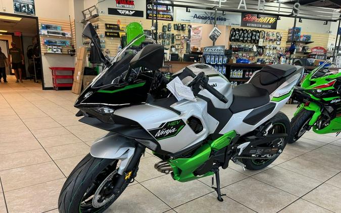 2024 Kawasaki Ninja® 7 Hybrid ABS