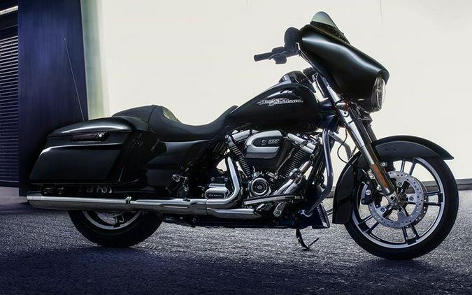 2017 Harley-Davidson Street Glide® Base