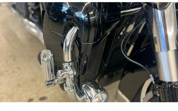 2014 Harley-Davidson® ELECTRA GLIDE ULTRA LIMITED