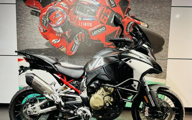 2022 Ducati Multistrada V4S Aviator Grey / Spoked Wheels