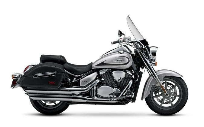 2019 BOULEVARD C90 B.O.S. - Suzuki