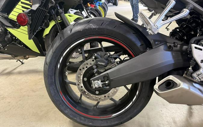 2026 Honda CBR650R E-Clutch
