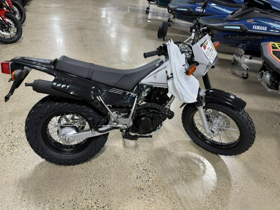 2027 TW200 - Yamaha