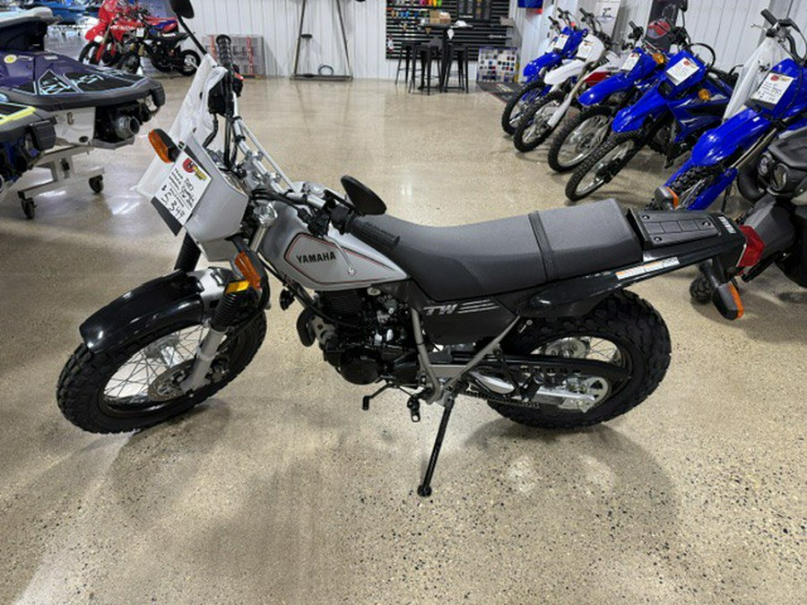 2027 TW200 - Yamaha