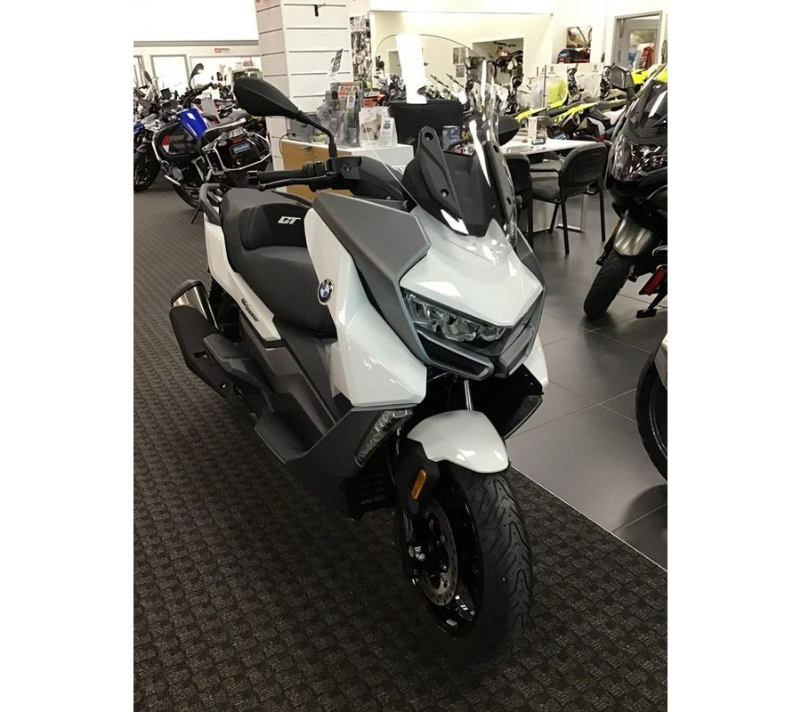 2024 BMW C 400 GT Alpine White