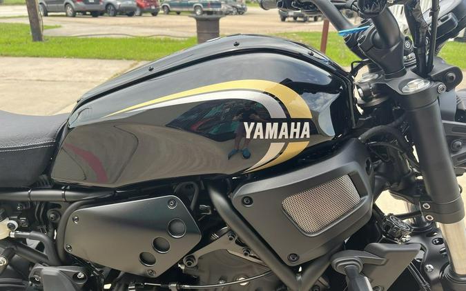 2024 Yamaha XSR700