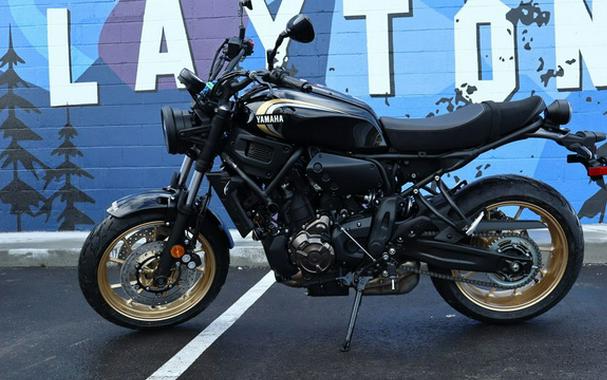 2025 Yamaha XSR700