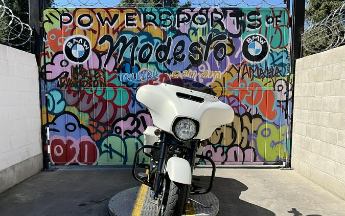 2018 HARLEY Street Glide Special