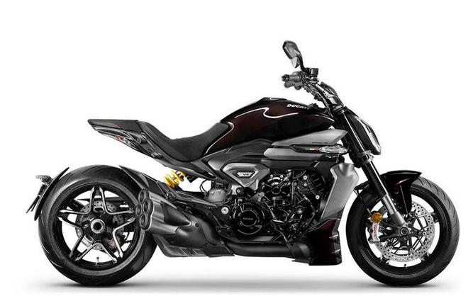 New 2026 Ducati X DIAVEL V4