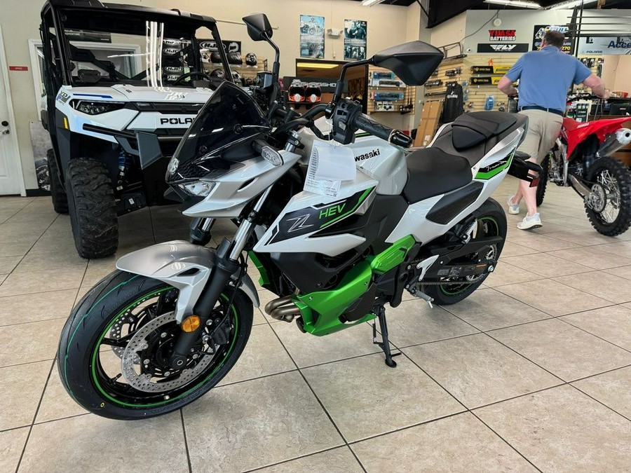 2024 Kawasaki Z7 Hybrid ABS