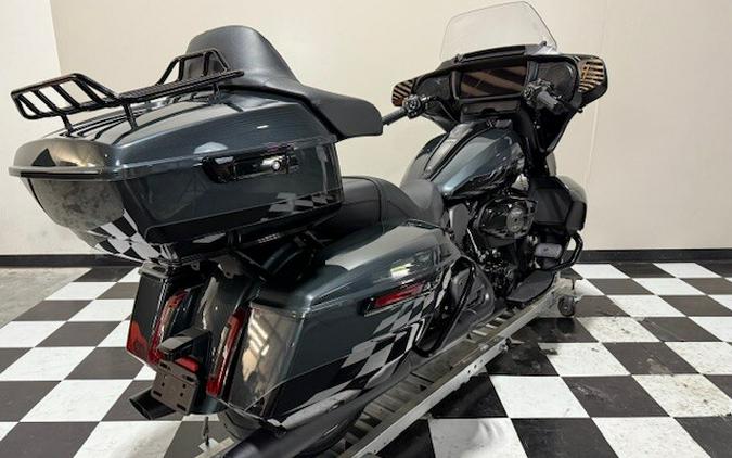 Street Glide™ Ultra