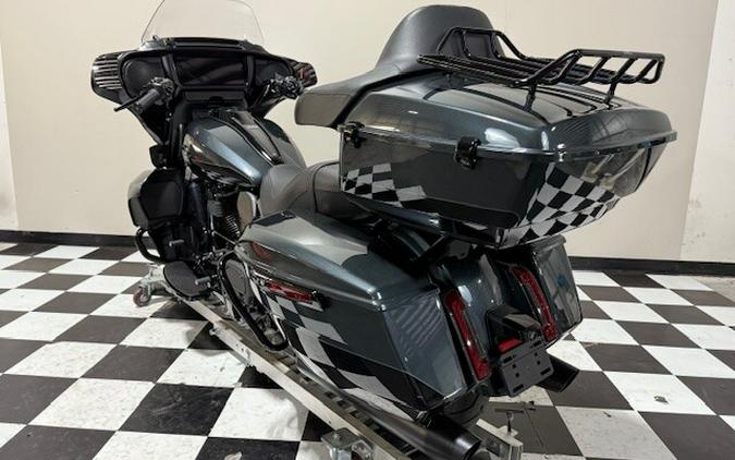Street Glide™ Ultra