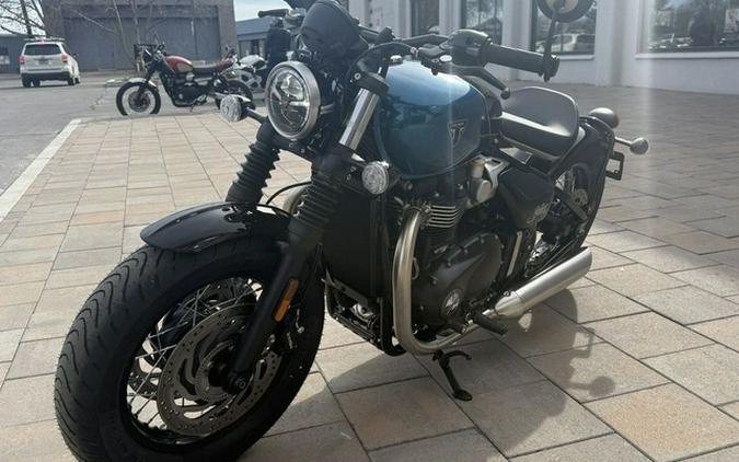 2026 Triumph Bonneville Bobber Interstellar Blue