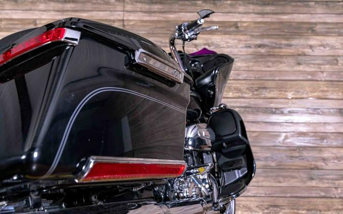 2017 FLTRU - Road Glide® Ultra - Harley-Davidson®