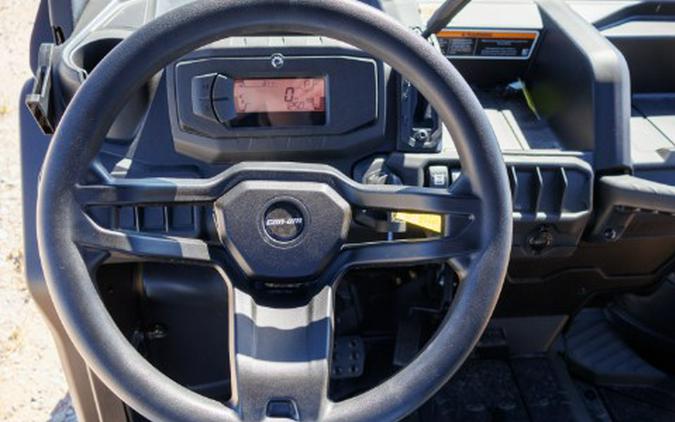 2026 Can-Am Defender MAX HD9