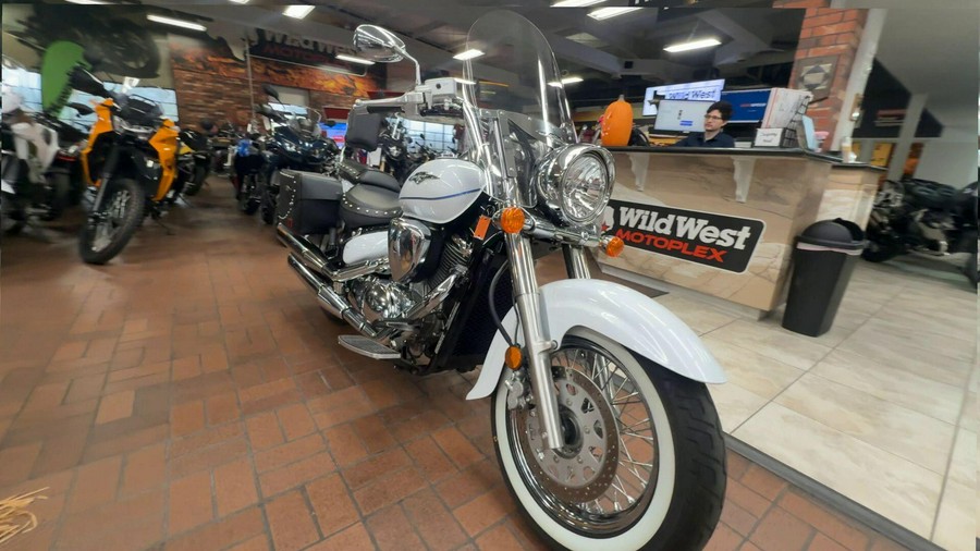 2022 Suzuki BOULEVARD C50T