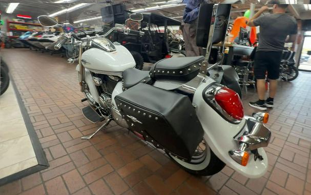 2022 Suzuki BOULEVARD C50T