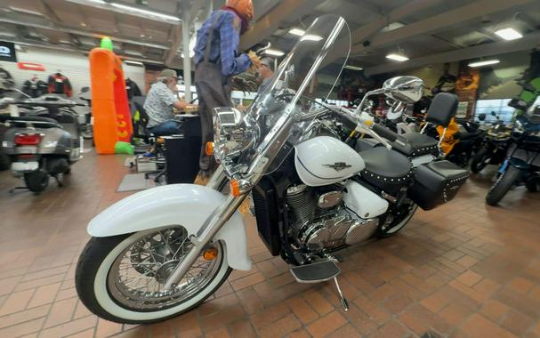 2022 Suzuki BOULEVARD C50T