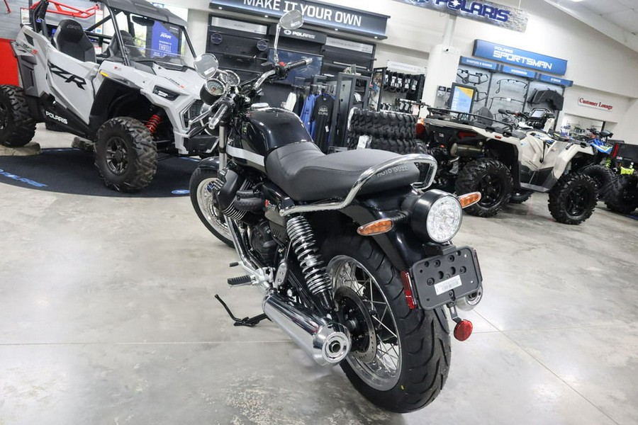 2023 Moto Guzzi V7 Special