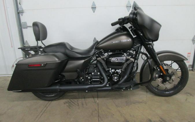 2020 Harley-Davidson® FLHXS - Street Glide® Special