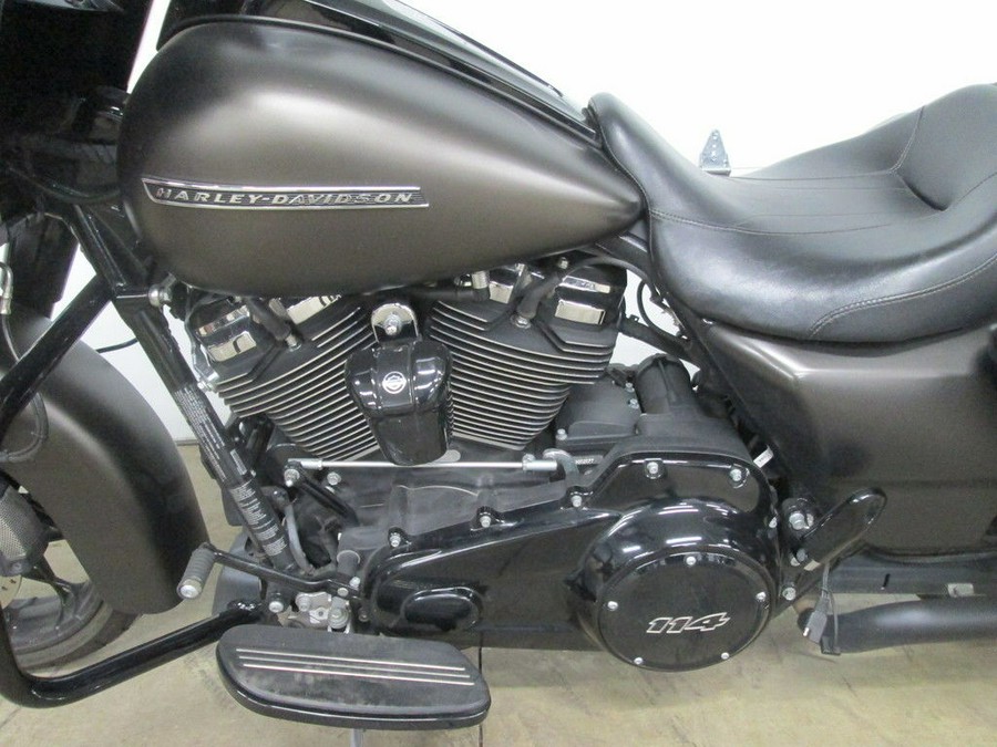 2020 Harley-Davidson® FLHXS - Street Glide® Special