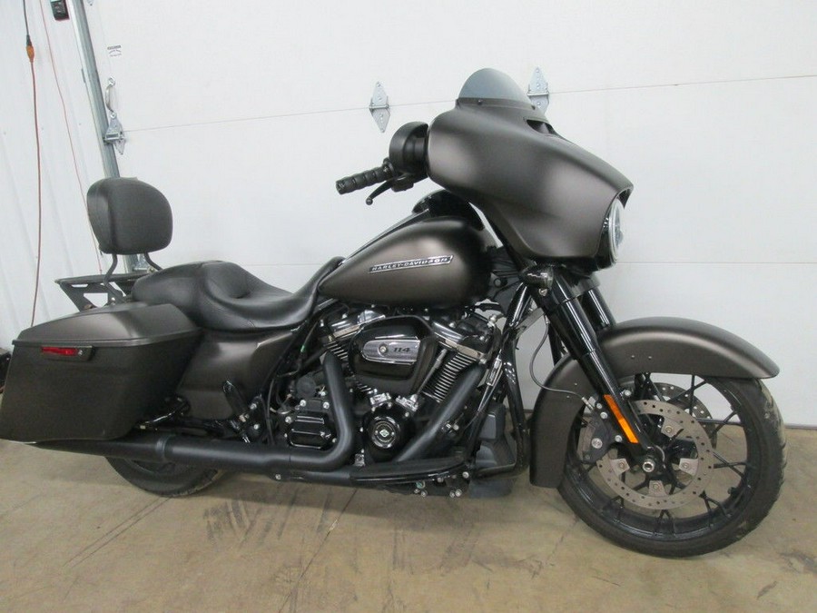 2020 Harley-Davidson® FLHXS - Street Glide® Special