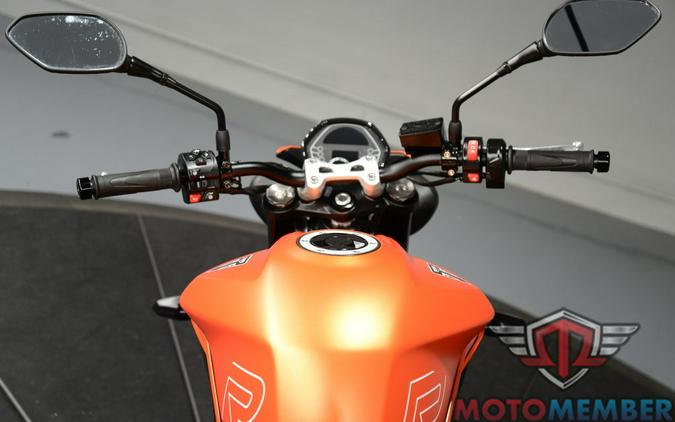 2025 Triumph Street Triple 765 R