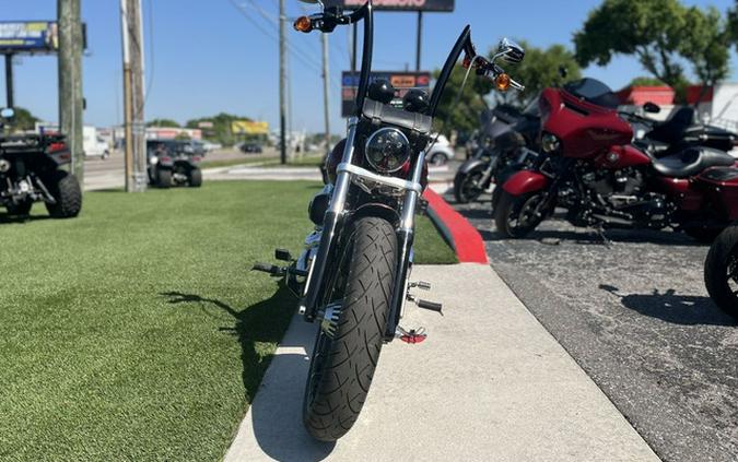 2017 Harley-Davidson FXSB - Breakout Breakout