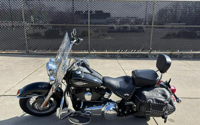 2014 Harley-Davidson® FLSTC - Heritage Softail® Classic