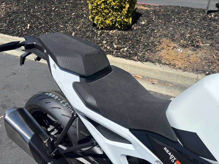 2027 KTM 990 Duke