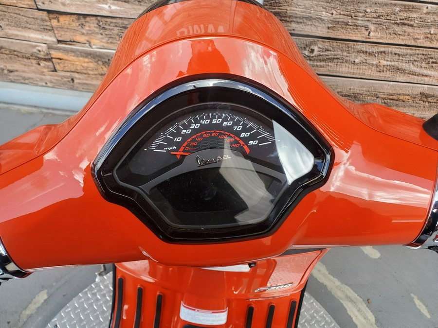 2024 Vespa GTS