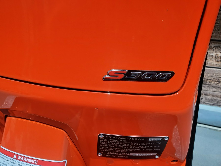 2024 Vespa GTS