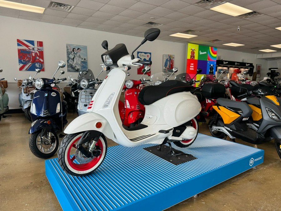 2022 Vespa Sprint 150 Justin Bieber x Vespa