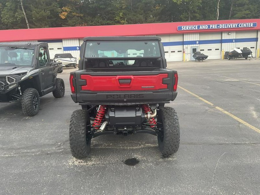 2026 Polaris® XPEDITION XP 5 NorthStar-Performance Red