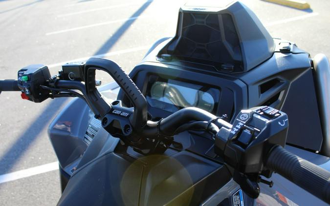 2026 Can-Am Outlander™ X mr 1000R