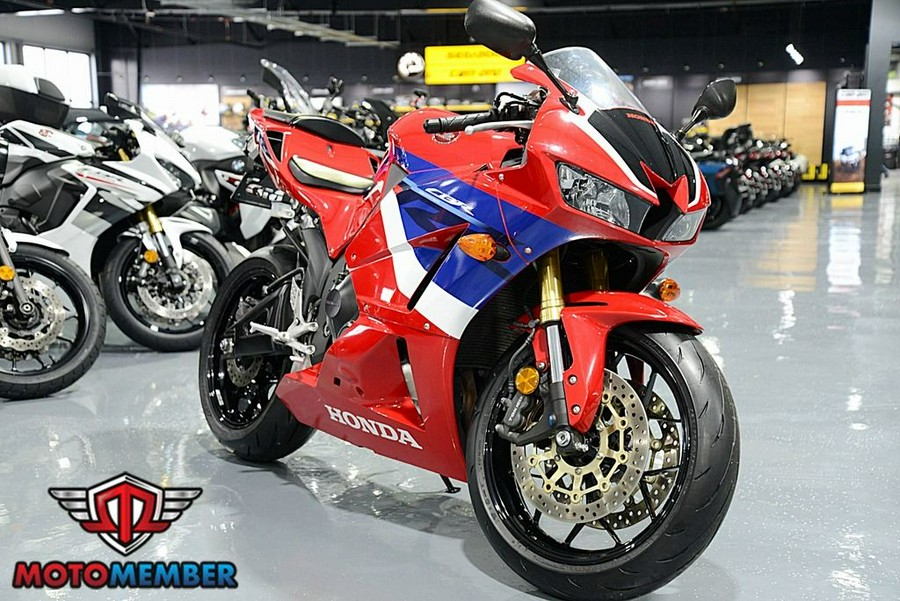 2024 Honda CBR600RR Base