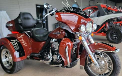 2024 Harley-Davidson Trike FLHTCUTG - Tri Glide Ultra