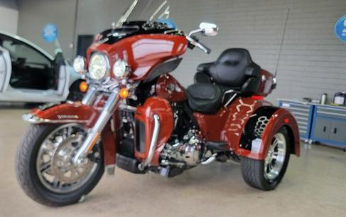 2024 Harley-Davidson Trike FLHTCUTG - Tri Glide Ultra