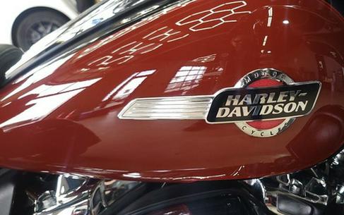 2024 Harley-Davidson Trike FLHTCUTG - Tri Glide Ultra