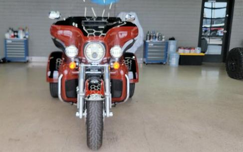 2024 Harley-Davidson Trike FLHTCUTG - Tri Glide Ultra