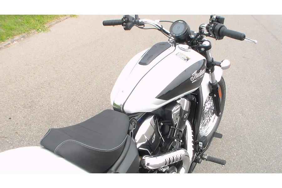 2025 Indian Motorcycle SCOUT LIMITED, GHOST WHITE MTLC, TEC, 49ST Limited + Tech