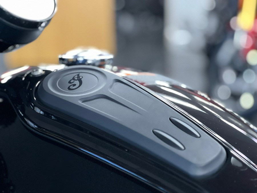 2025 Indian Motorcycle Sport Scout® Limited +Tech