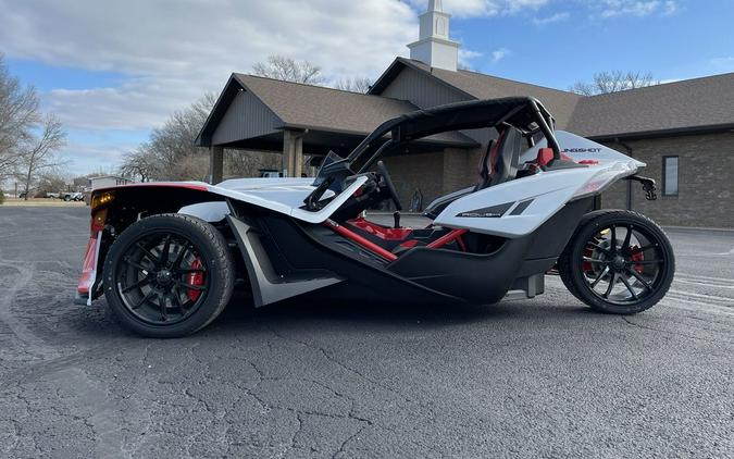 2024 Polaris Slingshot® ROUSH® Edition Manual