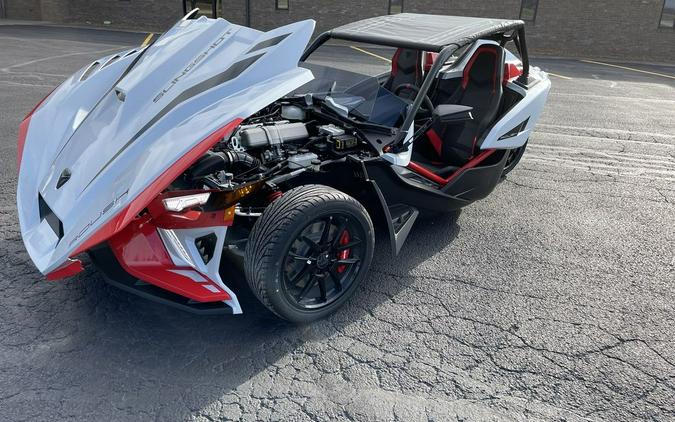 2024 Polaris Slingshot® ROUSH® Edition Manual