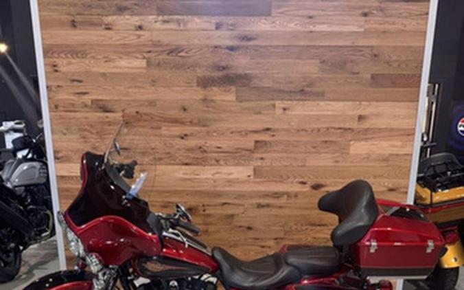 2013 Harley-Davidson FLHTC - Electra Glide Classic